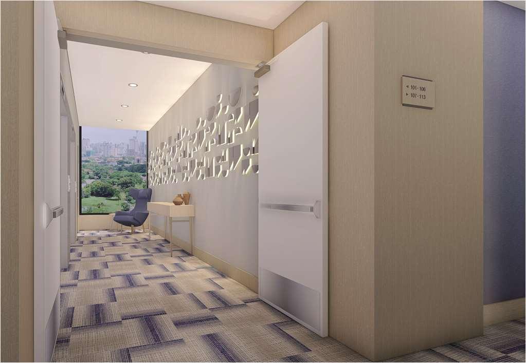 Hampton By Hilton Quito La Carolina Park Hotel Kemudahan gambar