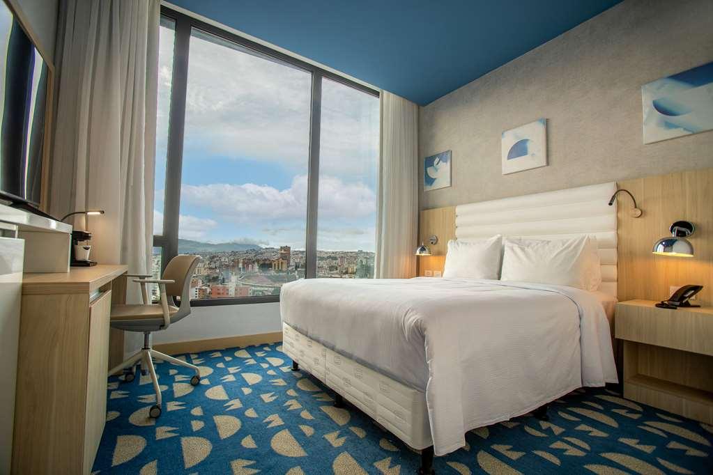 Hampton By Hilton Quito La Carolina Park Hotel Bilik gambar