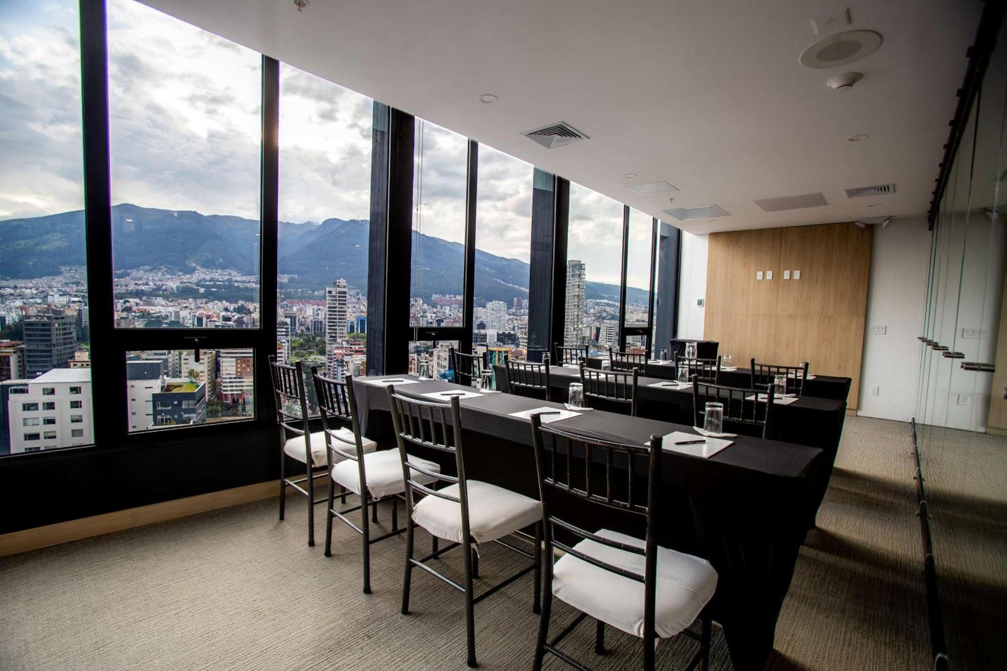 Hampton By Hilton Quito La Carolina Park Hotel Luaran gambar